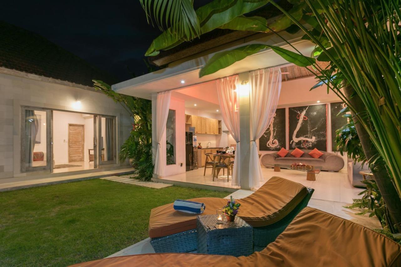 Villa Briana Seminyak By Villas R Us Exterior photo